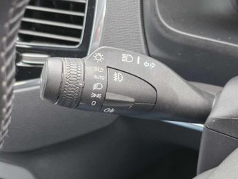 VOLVO XC90 2.0 XC90 Momentum Pro T5 AWD Auto 4WD 5dr