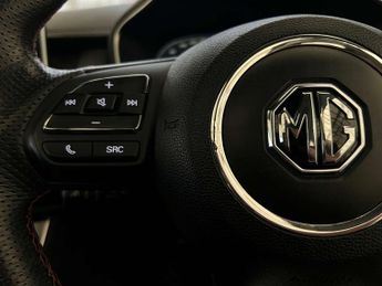 MG HS 1.5 MG HS Exclusive PHEV Auto 5dr