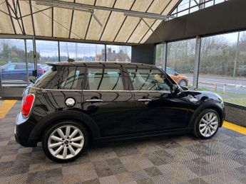 MINI HATCH 2.0 Cooper S Auto 5dr