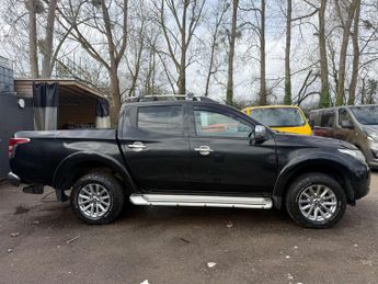 MITSUBISHI L200 2.4 L200 Barbarian DI-D 4WD