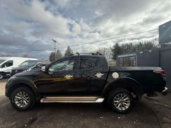 MITSUBISHI L200 2.4 L200 Barbarian DI-D 4WD