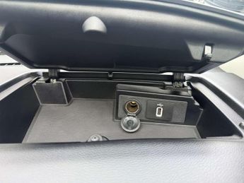 FORD TOURNEO CUSTOM 2.0 Tourneo Custom 320 Titanium EcoBlue Auto 4dr