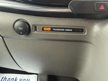 FORD TOURNEO CUSTOM 2.0 Tourneo Custom 320 Titanium EcoBlue Auto 4dr