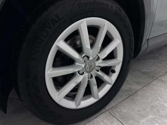 Audi Q3 2.0 Q3 SE TDI Quattro Semi-Auto 4WD 5dr