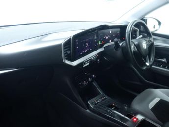 VAUXHALL Mokka Electric 50kWh Elite Nav Premium SUV 5dr Electric Auto (136 ps)