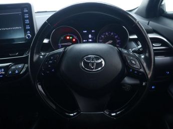TOYOTA C-HR 1.8 C-HR Icon HEV CVT 5dr
