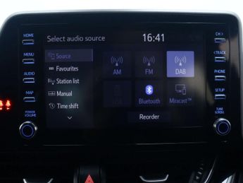 TOYOTA C-HR 1.8 C-HR Icon HEV CVT 5dr