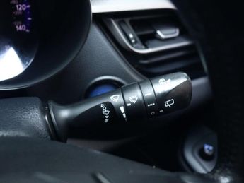 TOYOTA C-HR 1.8 C-HR Icon HEV CVT 5dr