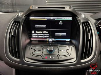 Ford KUGA 1.5T EcoBoost Zetec SUV 5dr Petrol Auto AWD Euro 6 (s/s) (182 ps