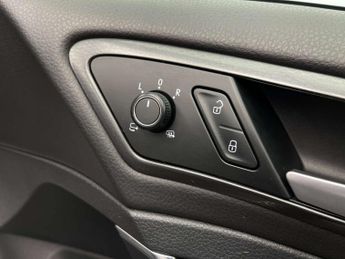 Volkswagen GOLF 2.0 Golf GTD TDI Semi-Auto 5dr