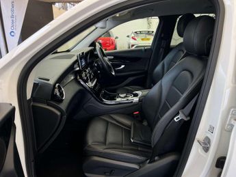 MERCEDES-BENZ GLC 2.0 GLC 250 Urban Edition 4Matic Auto 4WD 5dr