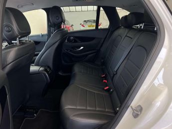 MERCEDES-BENZ GLC 2.0 GLC 250 Urban Edition 4Matic Auto 4WD 5dr