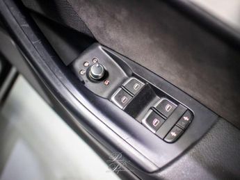 AUDI Q3 2.0 Q3 S Line+ TDI Quattro Semi-Auto 4WD 5dr