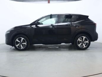 NISSAN QASHQAI 1.3 DIG-T MHEV N-Connecta SUV 5dr Petrol Hybrid XTRON Euro 6 (s/