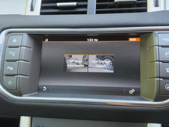 LAND ROVER RANGE ROVER EVOQUE 2.0 Range Rover Evoque SE Tech TD4 Auto 4WD 5dr