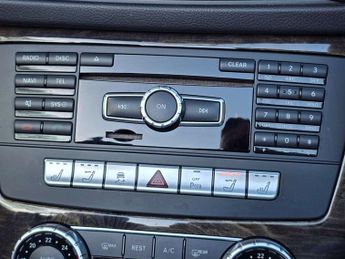 MERCEDES-BENZ SL 4.7 SL500 AMG Sport Auto 2dr