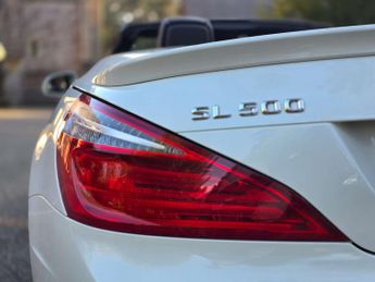 MERCEDES-BENZ SL 4.7 SL500 AMG Sport Auto 2dr