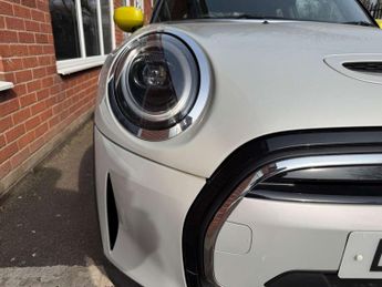 MINI HATCH Cooper S Electric Level 2 3dr