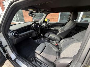 MINI HATCH Cooper S Electric Level 2 3dr