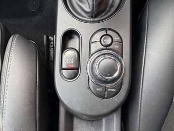 MINI HATCH Cooper S Electric Level 2 3dr