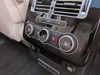 Land Rover Range Rover 3.0 Range Rover Vogue TDV6 Auto 4WD 5dr