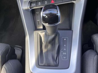AUDI Q3 1.5 Q3 Sport 35 TFSI Semi-Auto 5dr