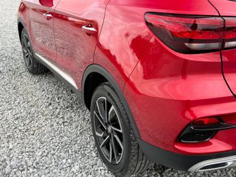 MG ZS 1.0 MG ZS Exclusive TGDi Auto 5dr