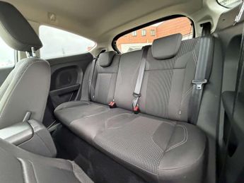 FORD FIESTA 1.0 Fiesta Titanium T Automatic 3dr - NATIONAL DELIVERY*