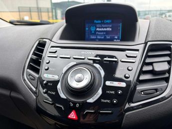 FORD FIESTA 1.0 Fiesta Titanium T Automatic 3dr - NATIONAL DELIVERY*