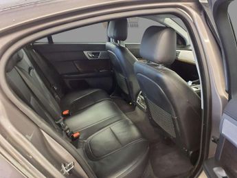 JAGUAR XF 2.2 XF Premium Luxury D Automatic 4dr - NATIONAL DELIVERY*