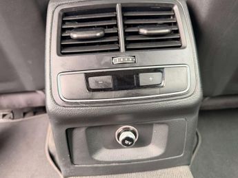 Audi A4 2.0 A4 S Line TDI Semi-Auto 5dr