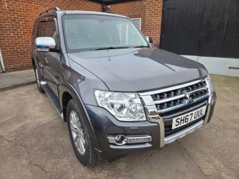 Mitsubishi Shogun 3.2 Shogun SG3 DI-D LWB Auto 4WD 5dr