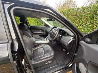 Land Rover RANGE ROVER EVOQUE 2.0 Range Rover Evoque SE Tech TD4 Auto 4WD 5dr