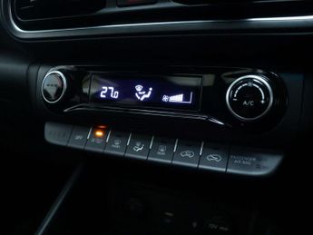 HYUNDAI KONA 1.6 h-GDi Ultimate SUV 5dr Petrol Hybrid DCT Euro 6 (s/s) (141 p