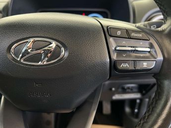 HYUNDAI KONA 1.6 Kona Ultimate GDi HEV Semi-Auto 5dr