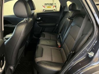 KIA NIRO 1.6 Niro 2 Semi-Auto 5dr