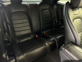 MERCEDES-BENZ C-CLASS 2.1 C 220 AMG Line D Auto 2dr