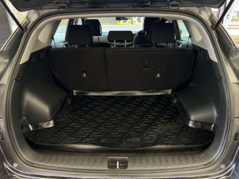 HYUNDAI TUCSON 1.7 Tucson SE Blue Drive 2WD CRDi Semi-Auto 5dr