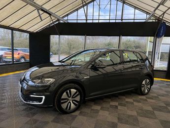 VOLKSWAGEN GOLF e-Golf 5dr
