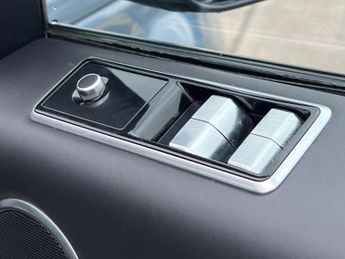 LAND ROVER RANGE ROVER SPORT 3.0 Range Rover Sport HSE Dynamic SDV6 Auto 4WD 5dr