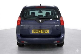 PEUGEOT 5008 2.0 5008 Allure HDi Auto 5dr