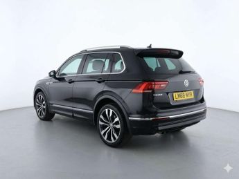 VOLKSWAGEN TIGUAN 2.0 Tiguan R-Line TDI 4Motion Semi-Auto 4WD 5dr