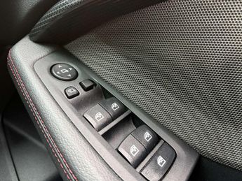 BMW 1 Series 2.0 128ti Auto 5dr