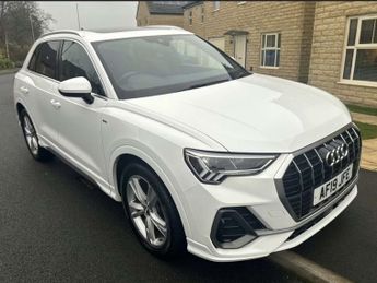 Audi Q3 1.5 Q3 S Line 35 TFSI Semi-Auto 5dr