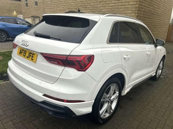 Audi Q3 1.5 Q3 S Line 35 TFSI Semi-Auto 5dr