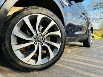 LAND ROVER DISCOVERY SPORT 2.0 Discovery Sport HSE TD4 Auto 4WD 5dr