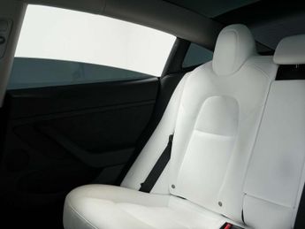 Tesla Model 3 Model 3 Long Range AWD 4WD 4dr