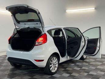 Ford FIESTA 1.0 Fiesta Titanium T Auto 5dr 2 KEYS + S/HISTORY + NEW MOT + AA