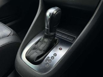 VOLKSWAGEN GOLF 2.0 Golf GT TDI 140 Semi-Auto 5dr