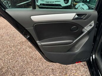 VOLKSWAGEN GOLF 2.0 Golf GT TDI 140 Semi-Auto 5dr